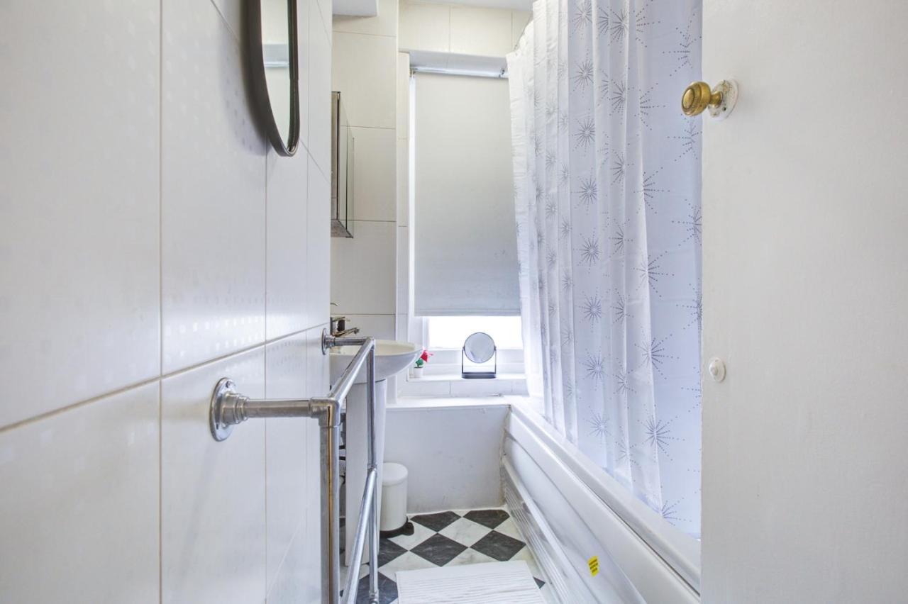 Evelyn Beautiful 2 Bedroom Apartment London Exteriör bild